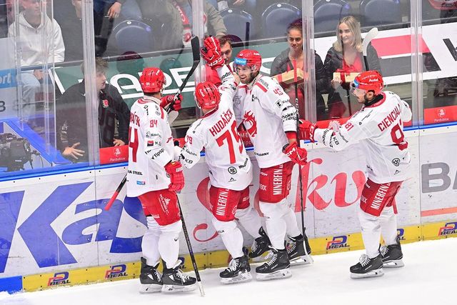 ONLINE: Videomomenty z utkání Sparta - Pardubice