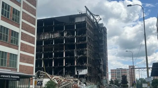 Hasiči téměř po dvou týdnech vyhlásili likvidaci požáru výškové budovy ve Zlíně