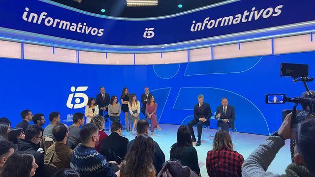 Así es el nuevo plató de Informativos Telecinco