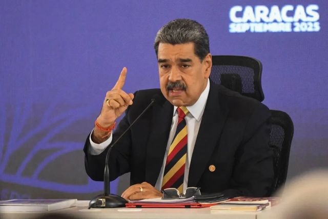 I bombardamenti americani in Venezuela e la cattura di Maduro