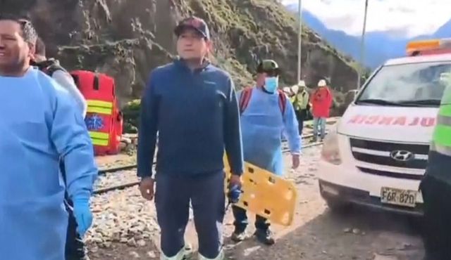 Scontro tra treni diretti a Machu Picchu, un morto e 30 turisti feriti