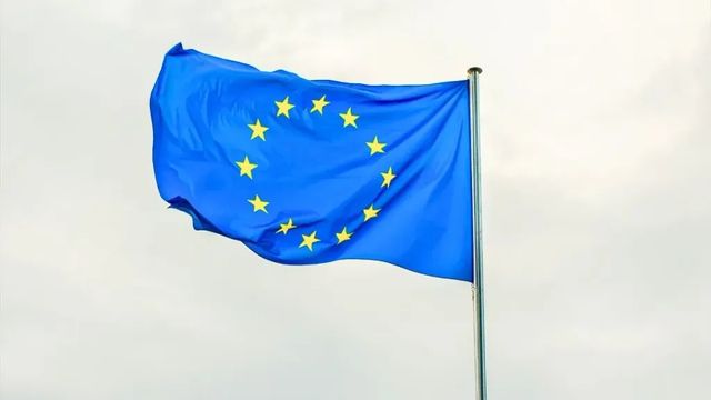 Bruselas mejora la previsión de crecimiento de España al 2,4% para este año