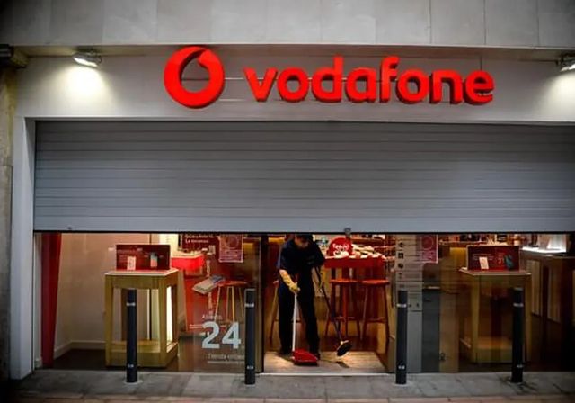 Vodafone España factura casi 1.800 millones en su primer semestre fiscal y mejora un 8% su rentabilidad