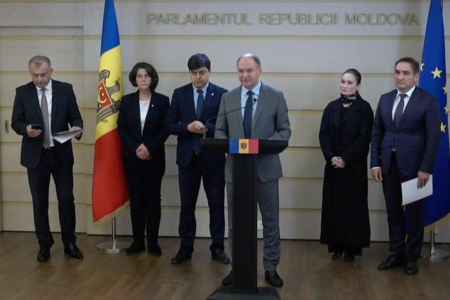 Blocul Alternativa cere depolitizarea instituțiilor statului și respectarea drepturilor fundamentale ale cetățenilor