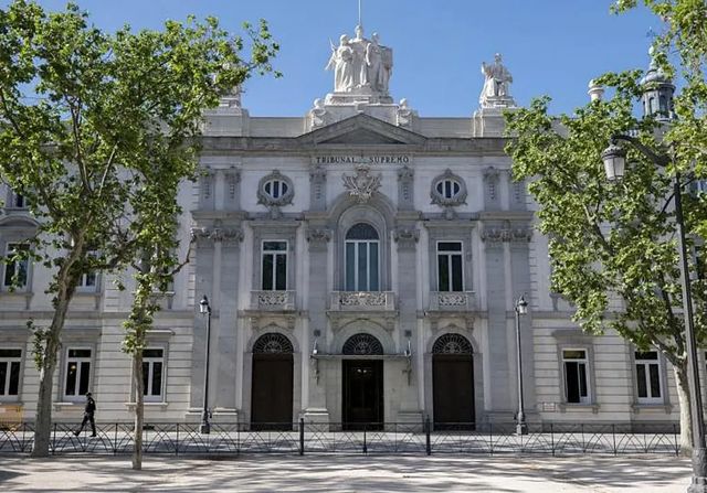 Una sentencia declara compatible la ayuda de mayores de 52 años y la pensión de incapacidad permanente total