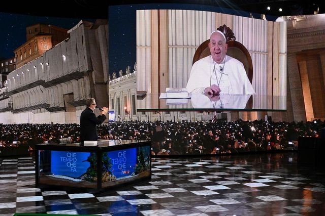 Il Papa, 'due popoli due Stati è l'unica soluzione'