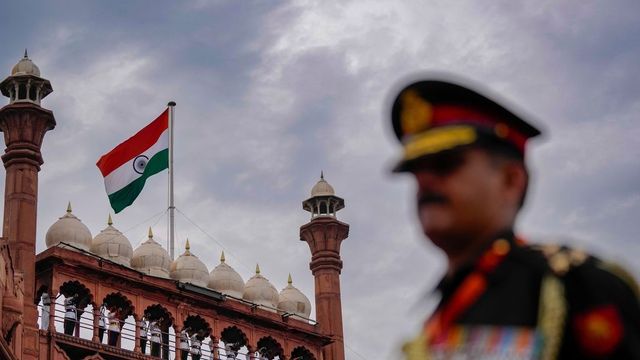 Independence Day 2025: Delhi Traffic Police Issue Advisory | Check Restrictions, Alternate Routes