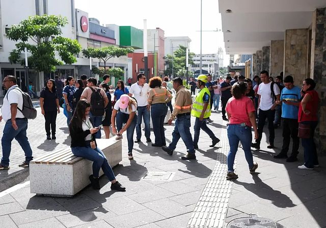 Alerta de tsunami en México y Guatemala tras un terremoto de magnitud 7,4
