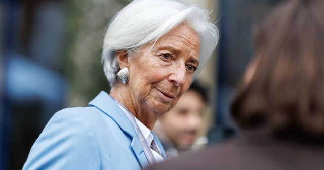 El BCE no ve indicios que justifiquen una respuesta monetaria más contundente ante la escalada de la inflación