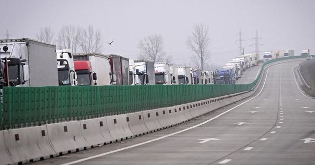 Circulație suspendată în perioada 4-5 iunie pe Podul Prieteniei, Giurgiu - Ruse. Autoritățile recomandă rute alternative