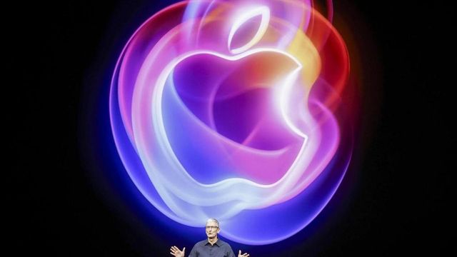 Il Ceo di Apple dona 1 milione di dollari all'insediamento di Trump