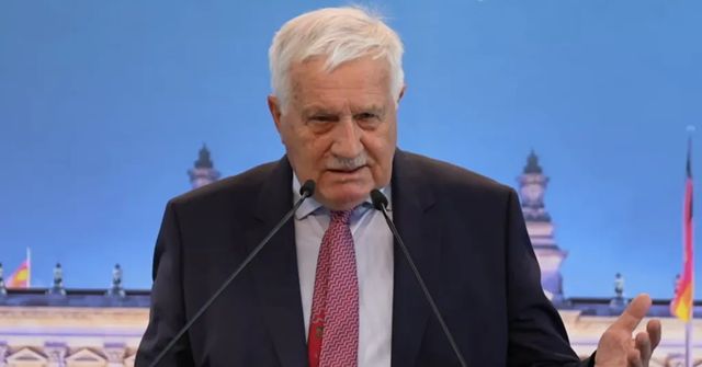 Klaus a Okamura promluvili na konferenci AfD, popřáli jí vítězství ve volbách