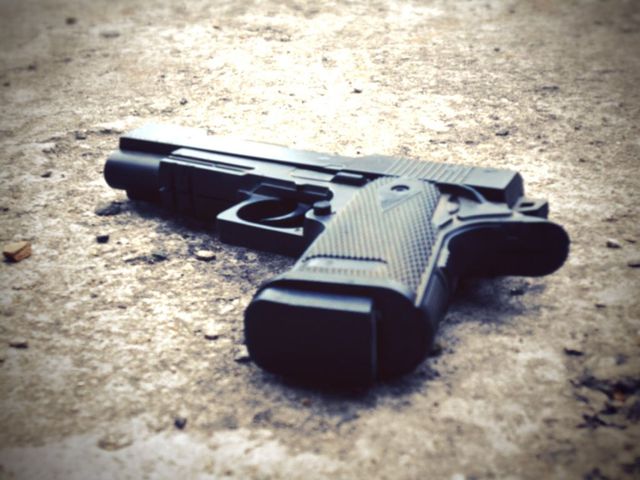 Captură record de arme de foc la PTF Isaccea: 2850 de pistoale