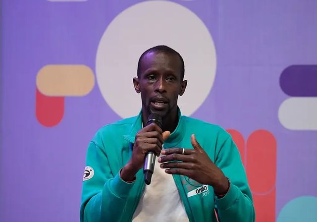 El atestado de la detención del dirigente de Podemos: «¡Sé que sois policías. No me voy a parar!»