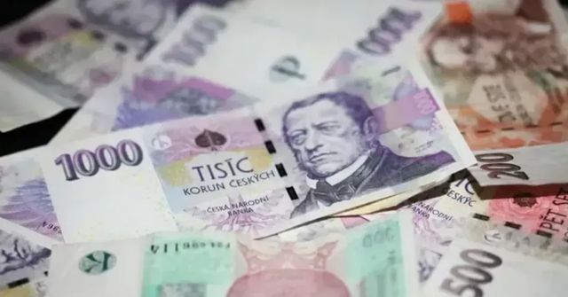 Meziroční inflace v říjnu zrychlila, zdražily zejména potraviny