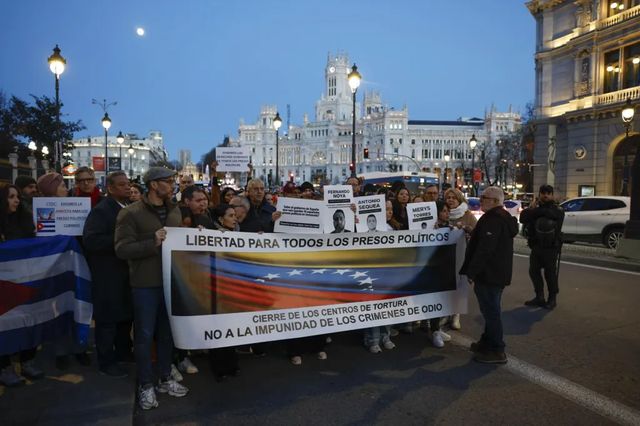 Venezuela lidera las solicitudes de asilo en 2025 en España tras las políticas antiinmigración de Trump