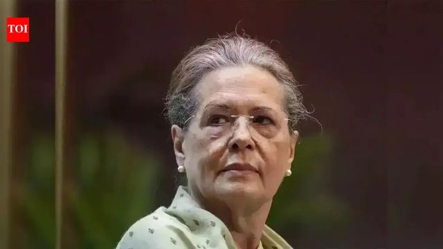 Congress leader Sonia Gandhi admitted to Sir Ganga Ram Hospital in Delhi