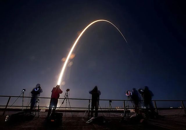 Una 'nave fantasma' de SpaceX se estrellará este miércoles en la Luna