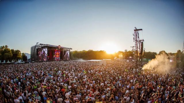 Azonnali vizsgálatot követel Óbuda polgármestere, szerinte Dj Oti bulija „nem volt rendben”