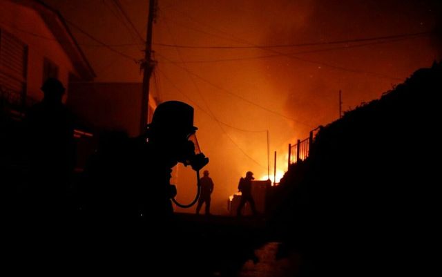 Cel puțin 46 de persoane au murit în incendiile forestiere care devastează centrul și sudul Chile