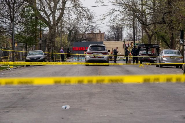 Trei polițiști au murit și alți doi au fost răniți, în urma unui atac armat în statul american Pennsylvania