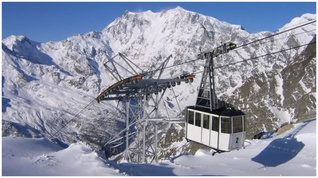 Italia: Două persoane au fost rănite, iar altele 100 au rămas blocate la altitudinea de 2,8 km, în urma unui accident în Macugnaga