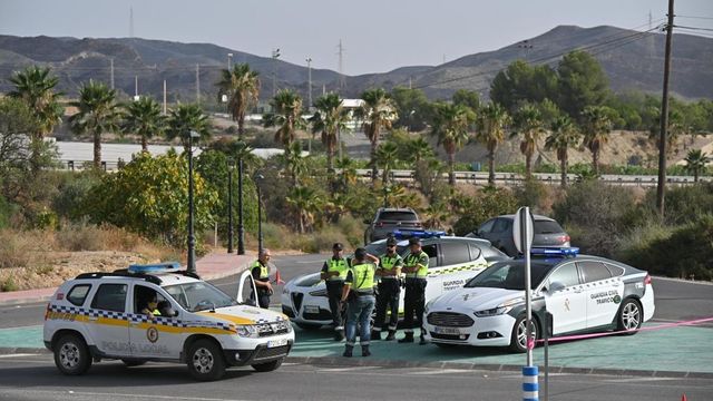 Continúan los trabajos de extinción del incendio de Los Gallardos