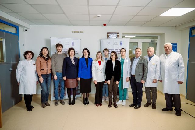 Italia a investit peste 500 000 de dolari în panouri fotovoltaice și baterii la trei spitale din Moldova