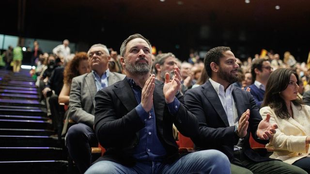 Santiago Abascal, reelegido presidente de Vox hasta 2028