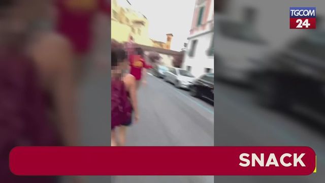 Roma, studenti aggrediti da militanti di Casapound: il video choc