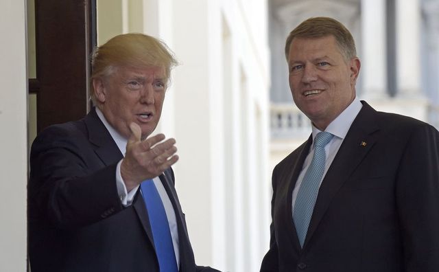 Klaus Iohannis îl felicită pe Donald Trump