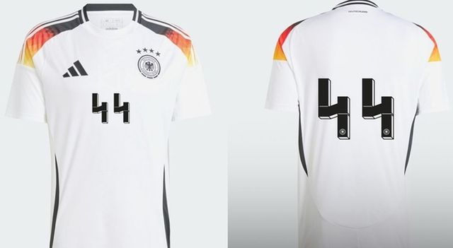 Adidas vieta la vendita della maglia della Germania con il numero 44: ricorda la sigla delle SS naziste