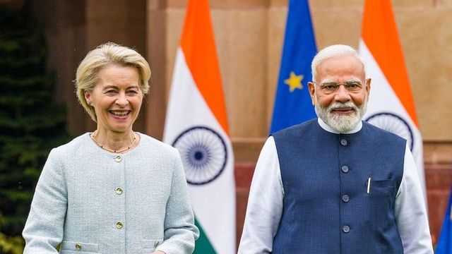 Mach 5 & Vande Mataram! India’s hypersonic roar on 77th Republic Day