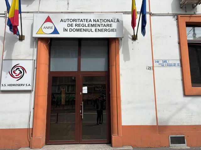 Românii pot fi plătiți dacă reduc consumul de energie. ANRE a aprobat serviciul de flexibilitate a consumului. Cum funcționează