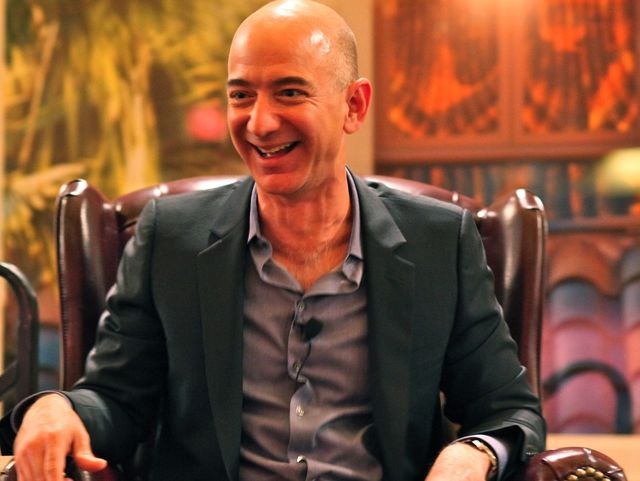Jeff Bezos va vinde până la 50 de milioane de acțiuni Amazon în următoarele 12 luni