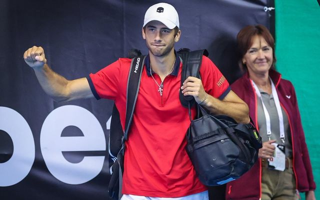 Лиа Каратанчева допусна поражение във втория кръг на сингъл на турнир по тенис в Анталия