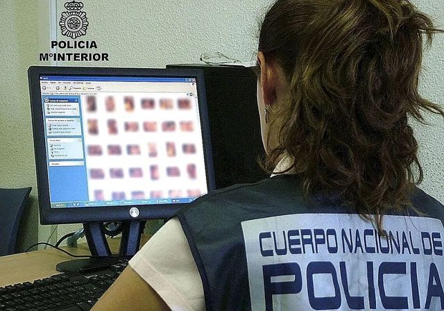 Detienen en Barcelona a un profesor de primaria con 100.000 archivos pedófilos