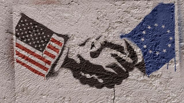 UE suspendă timp de 6 luni pachetul comercial de retorsiune de 93 de miliarde de euro împotriva SUA