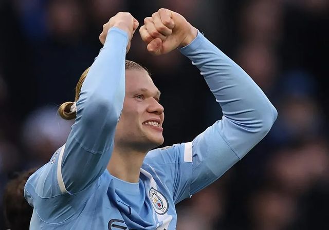 Haaland se zampa a Cristiano en la Premier