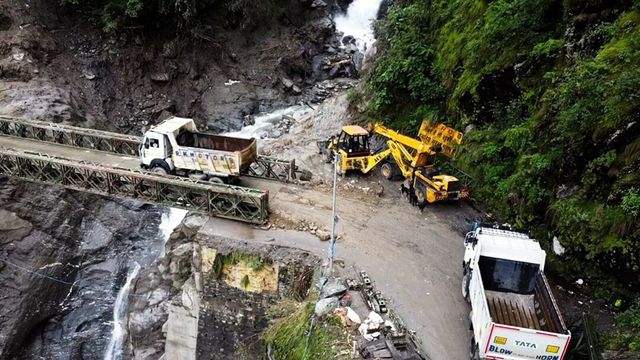 Jammu and Kashmir Cloudburst: Massive cloudburst in Kishtwar district, casualties feared