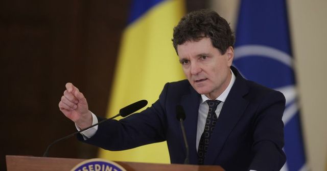 Nicușor Dan atacă la CCR o lege care „încalcă dreptul fundamental la un mediu sănătos”