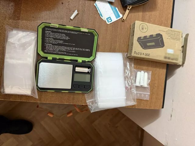 Substanță cu efect psihotrop, descoperită asupra unui moldovean la frontiera Leușeni
