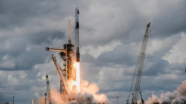 NASA stahuje posádku Crew-11 zpět na Zemi kvůli zdravotnímu stavu astronauta