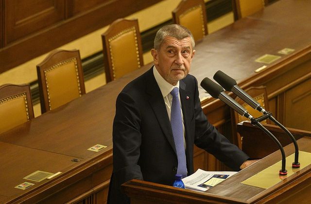 Debata o pokračování muniční iniciativy pro mě není téma, Trump válku na Ukrajině ukončí do voleb, míní Babiš