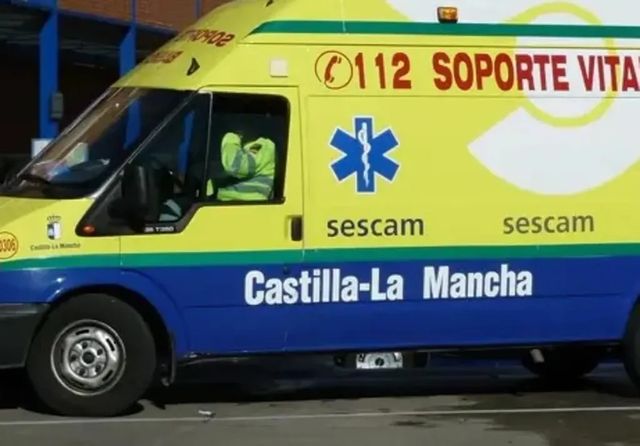 Cuatro heridos y más de 600 evacuados tras un incendio ya sofocado en una farmacéutica de Guadalajara