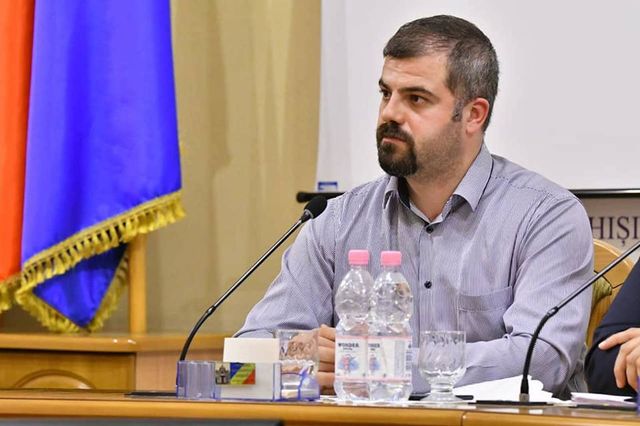 Bolocan ar fi fost demis din funcție de către primarul Ceban