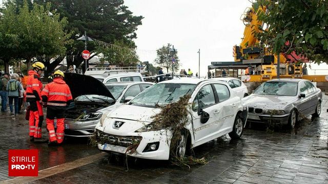 Noile inundații din Spania au măturat zeci de mașini în apropiere de Girona