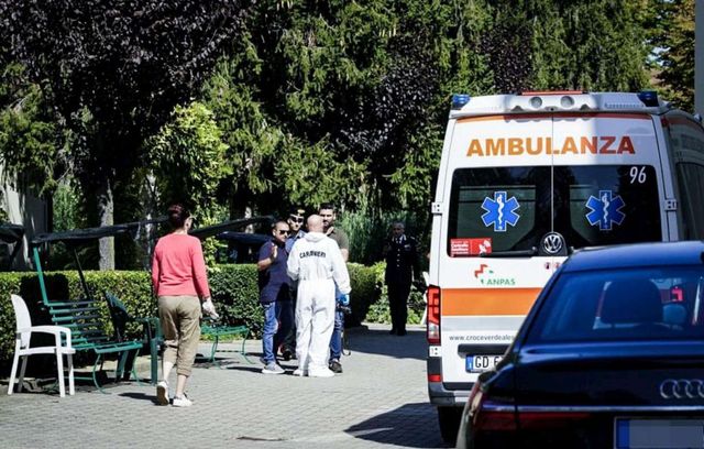 Ubriaco alla guida tampona auto, muore donna di 45 anni