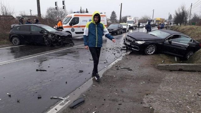 Cinci fotbaliști din Liga 3 din România, implicați într-un grav accident rutier