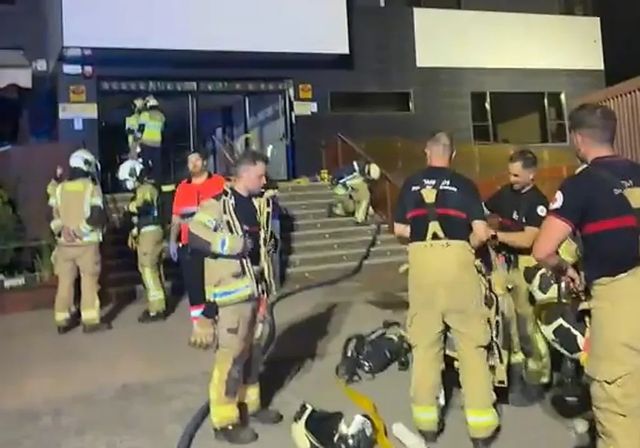 Un incendio obliga a evacuar una residencia de personas con discapacidad intelectual en Granada